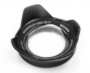 Complément optique DLW-02A devant un caisson étanche