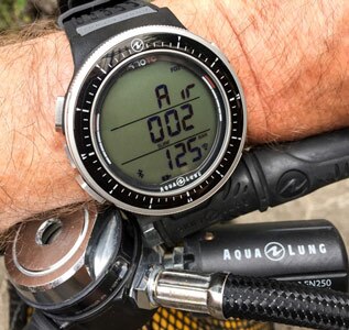 Montre sous-marine Aqua lung